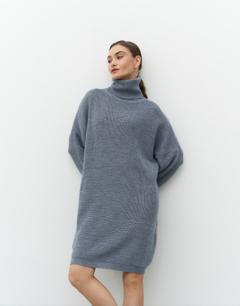 Платье-свитер длины мини