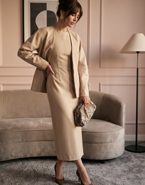 Костюм жакет и платье-футляр с рукавом 3/4 из костюмной ткани